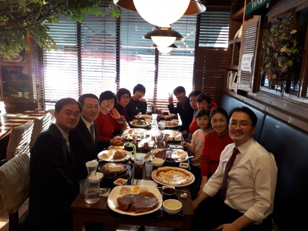 예일교회 